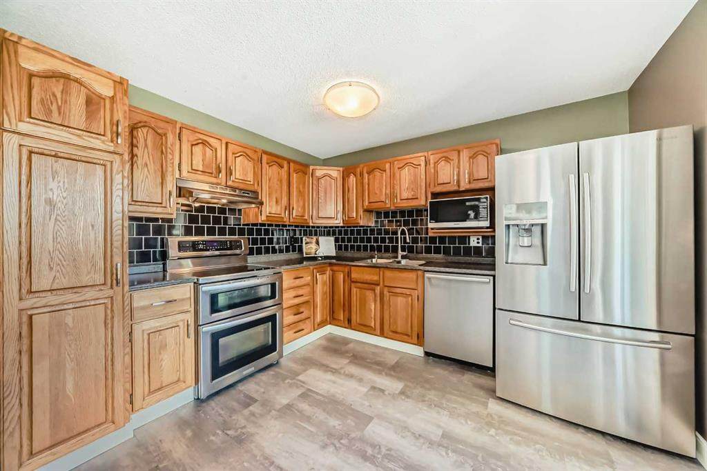 https://bt-photos.global.ssl.fastly.net/calgary/orig_boomver_1_A2245217-2.jpg