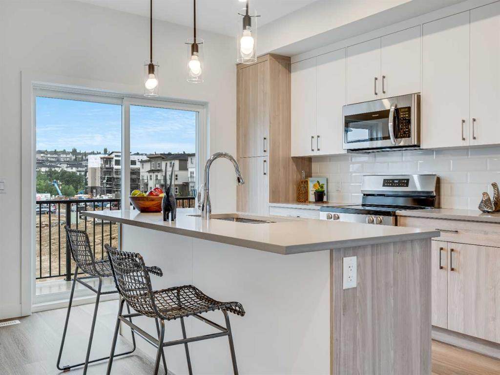 2231 81 Street - Photo 1