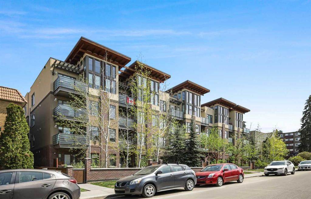 1720 10 Street - Photo 1