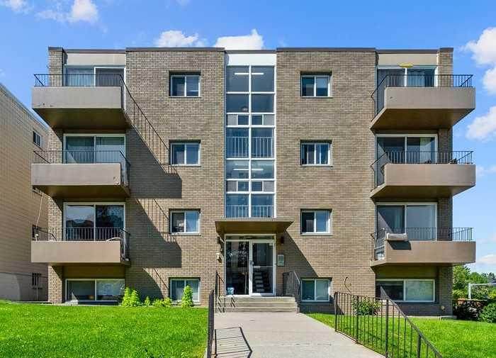 1811 18A Street - Photo 1