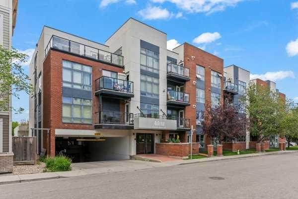 725 4 Street - Photo 1