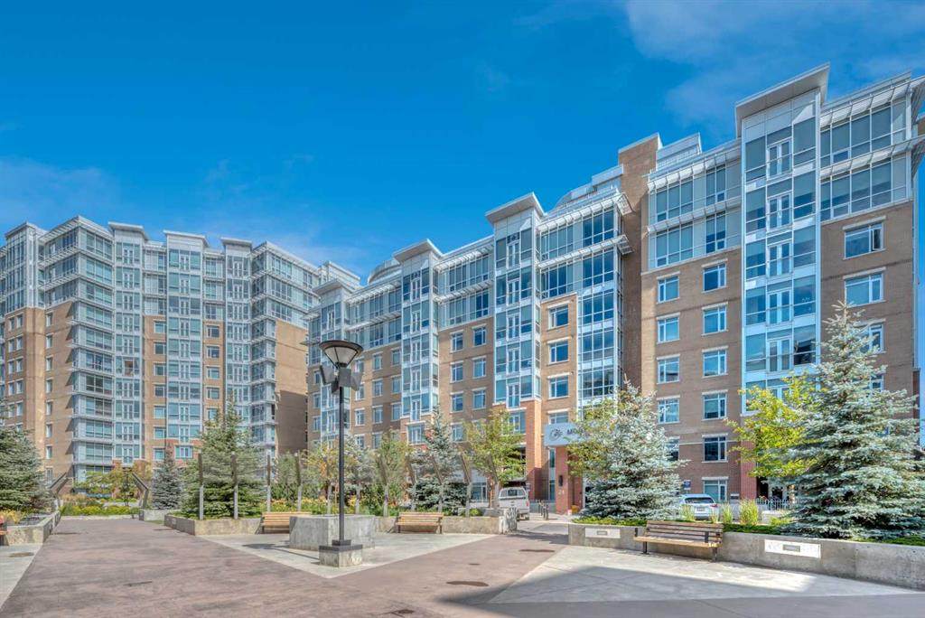 24 Varsity Estates Circle - Photo 1