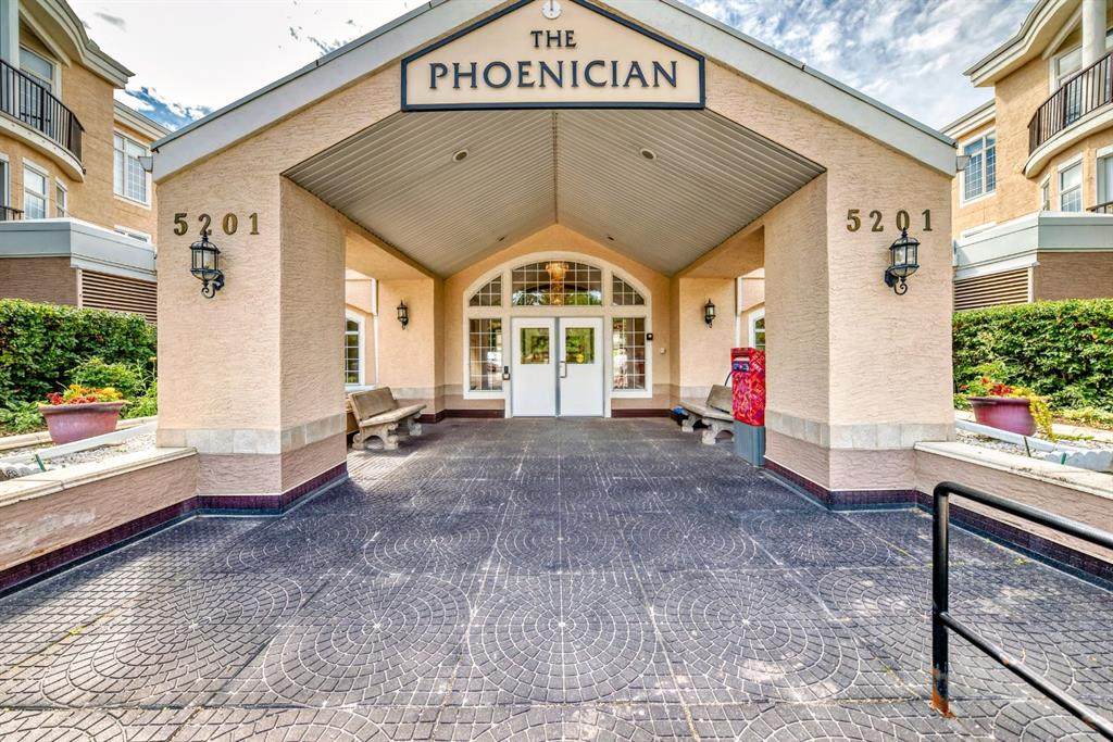 5201 Dalhousie Drive - Photo 1