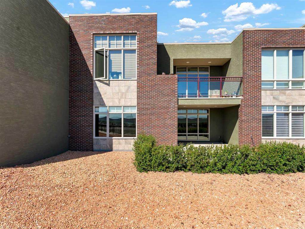 44 Palisades Mews - Photo 1