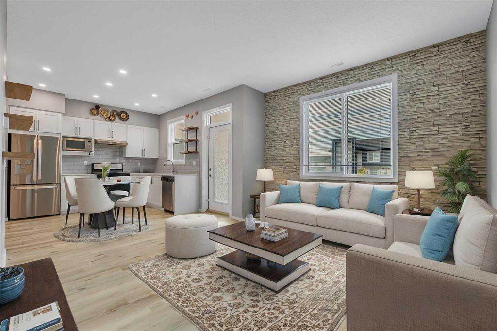 140 Redstone Walk - Photo 1