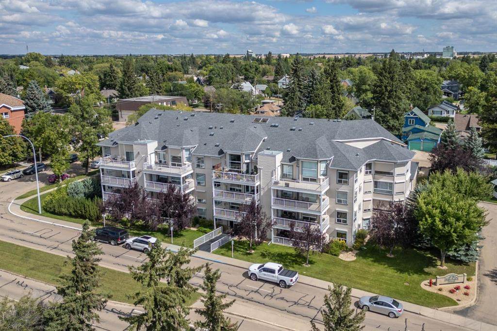 4625 50 Street - Photo 1