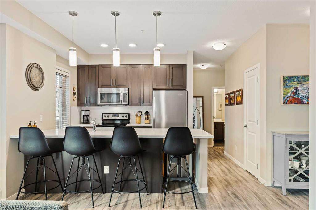 10 Mahogany Mews - Photo 1