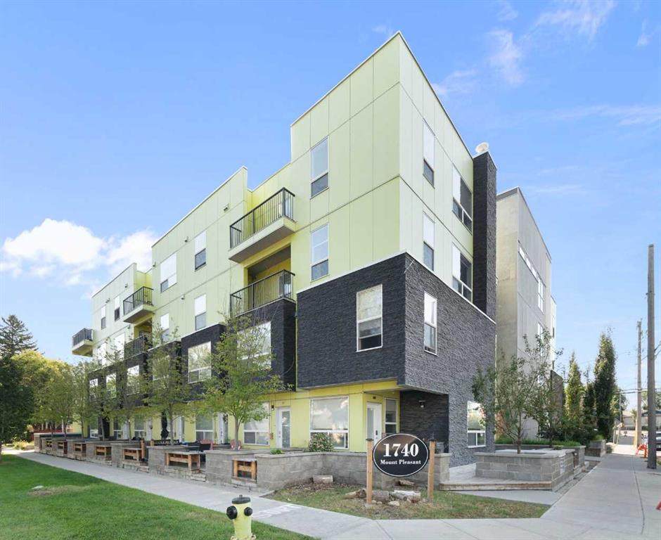 1740 9 Street - Photo 1