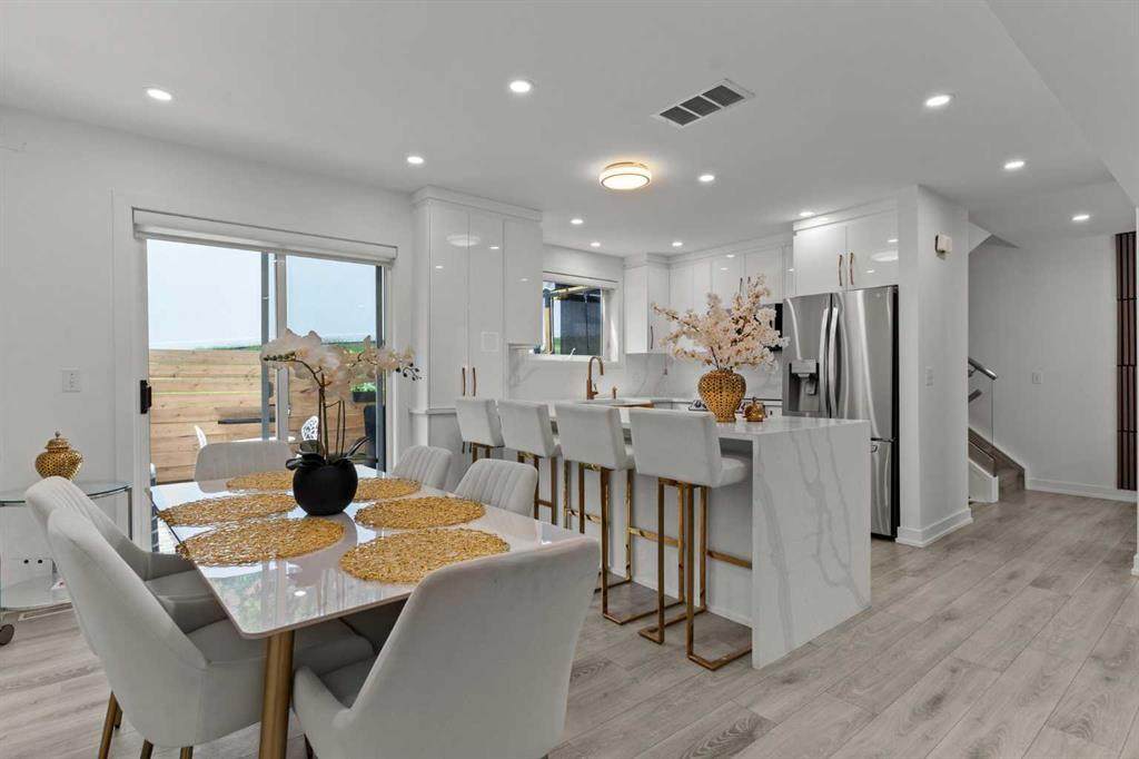 402 2 Avenue - Photo 1