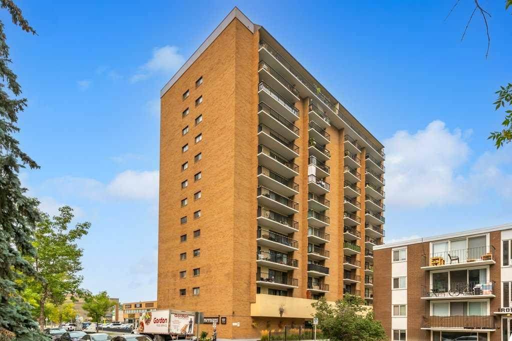 1330 15 Avenue - Photo 1