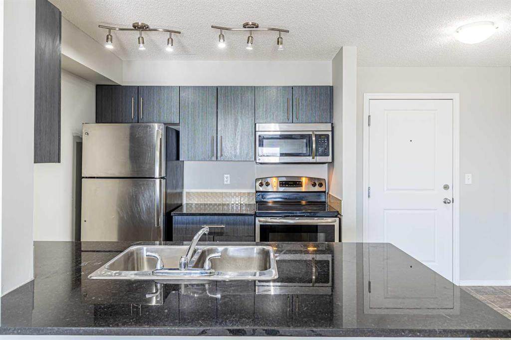 5 Saddlestone Way - Photo 1