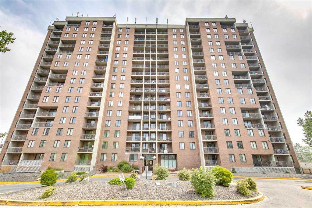 4944 Dalton Drive - Photo 1