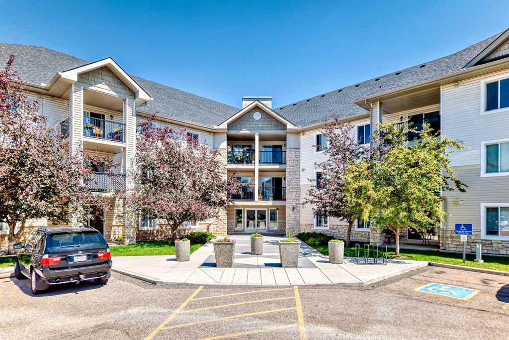 2371 Eversyde Avenue - Photo 1