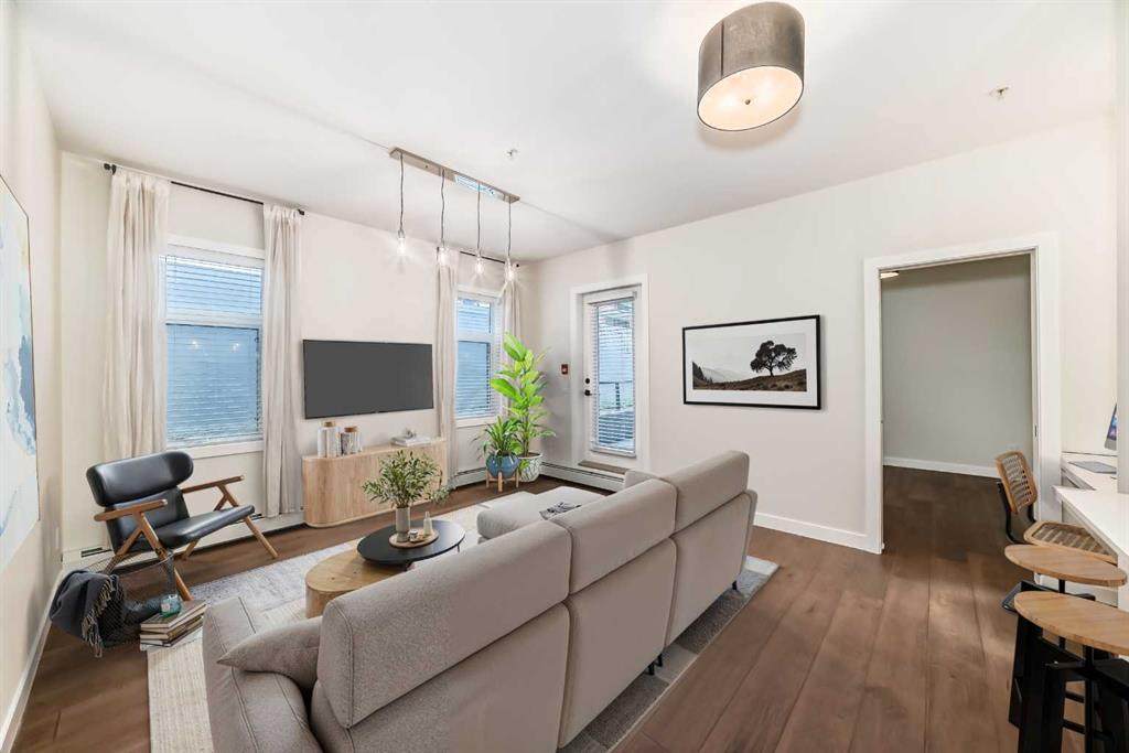 2702 17 Avenue - Photo 1