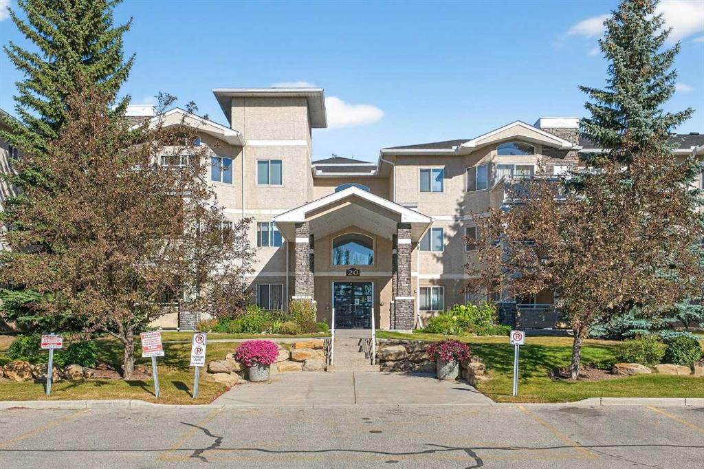 20 Country Hills View - Photo 1