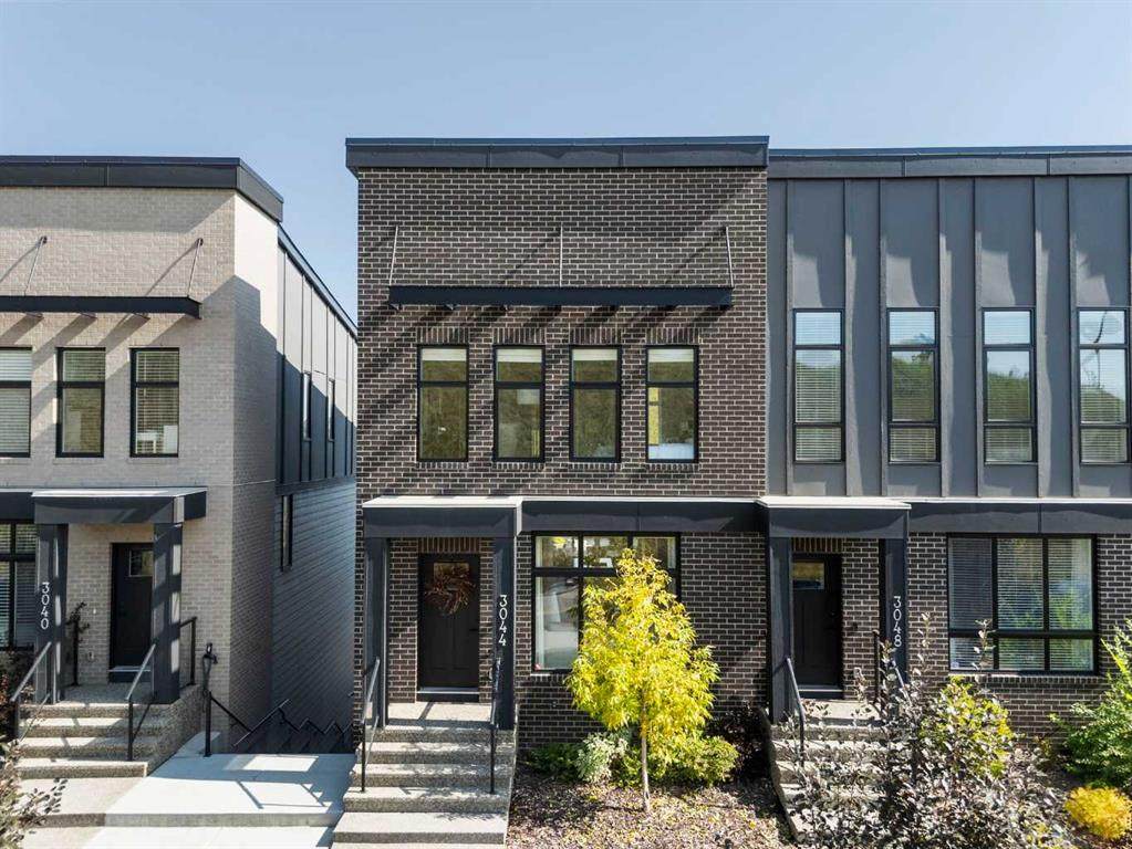 3044 85 Street - Photo 1