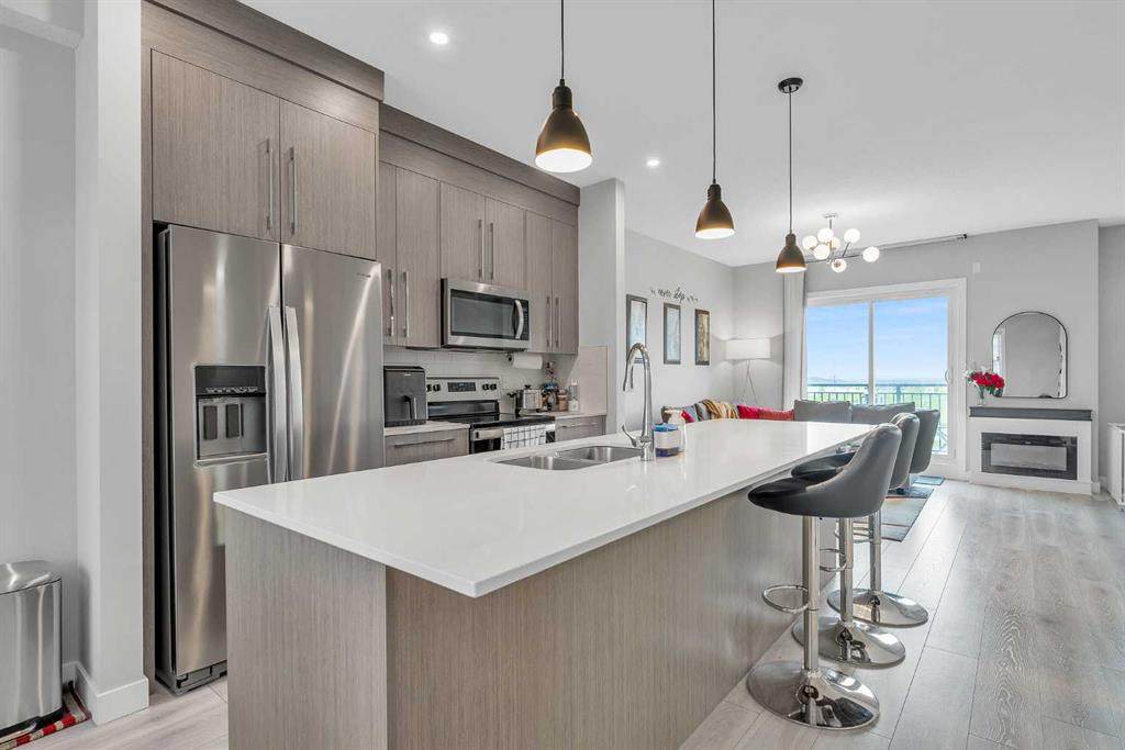 1713 Cornerstone Boulevard - Photo 1