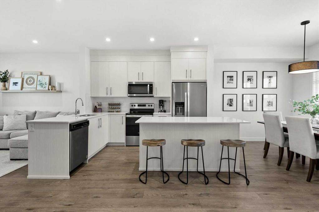 14225 1 Street - Photo 1