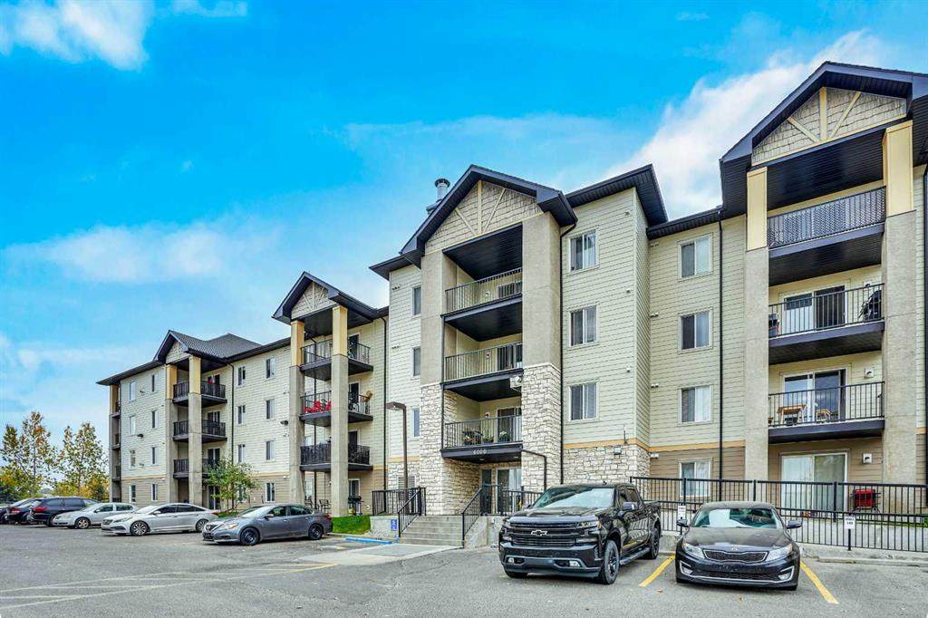 304 Mackenzie Way - Photo 1