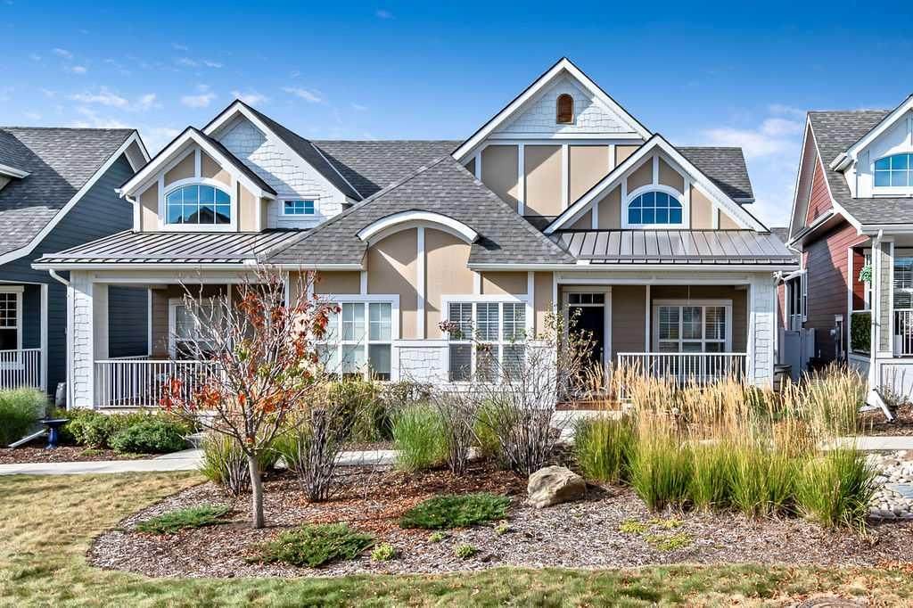 54 Drake Landing Square - Photo 1