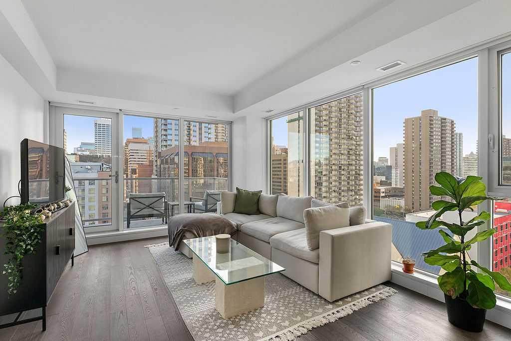 1025 5 Avenue - Photo 1