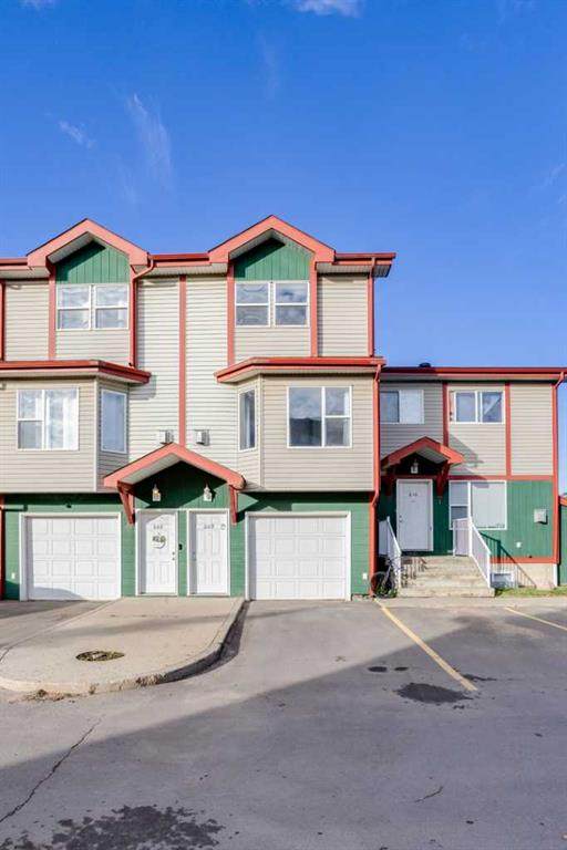 201 Arabian Drive - Photo 1