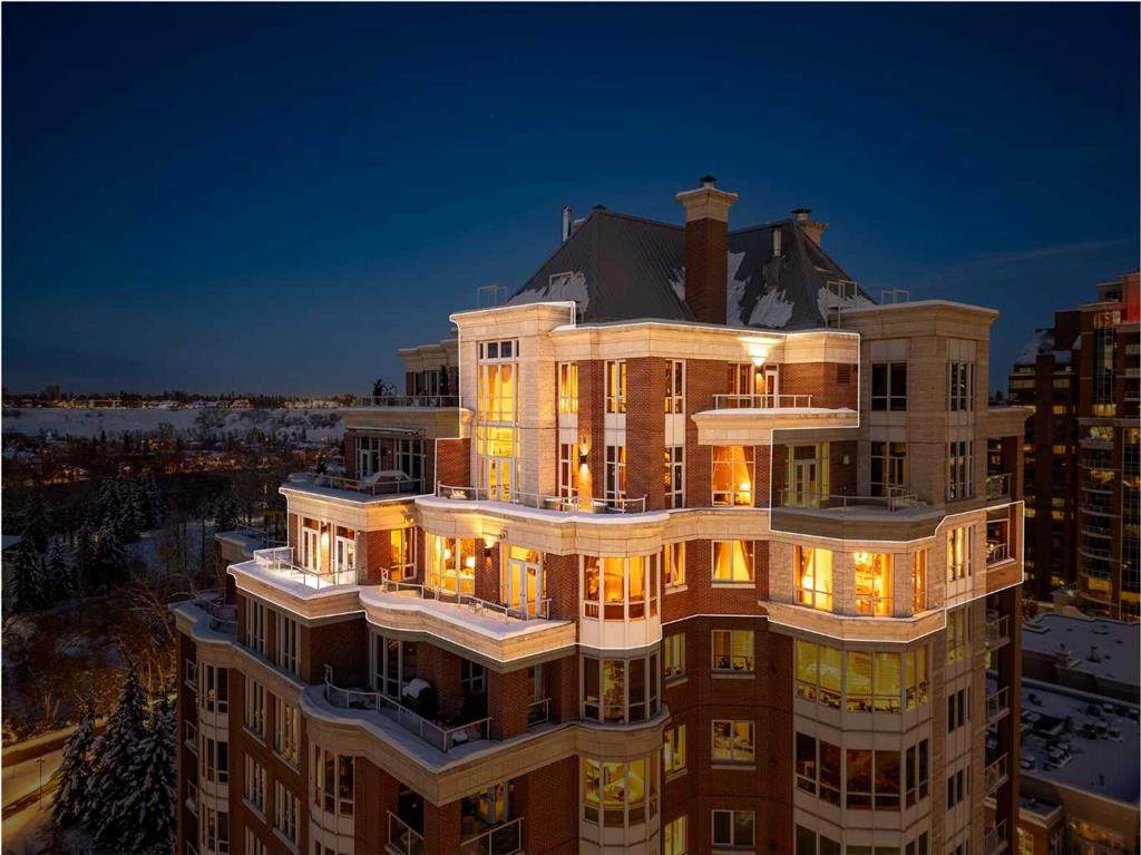 690 Princeton Way - Photo 1