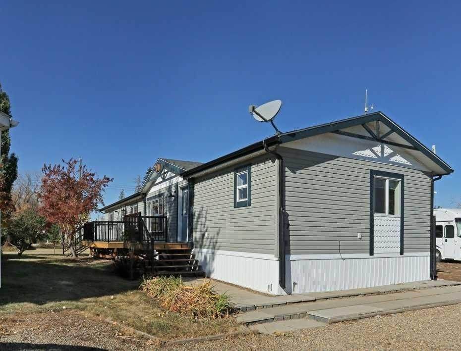 57 Roseglen Drive - Photo 1