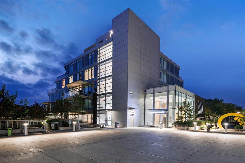 128 Waterfront Court - Photo 1