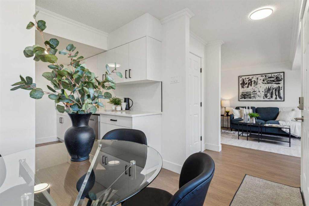 1055 72 Avenue - Photo 1