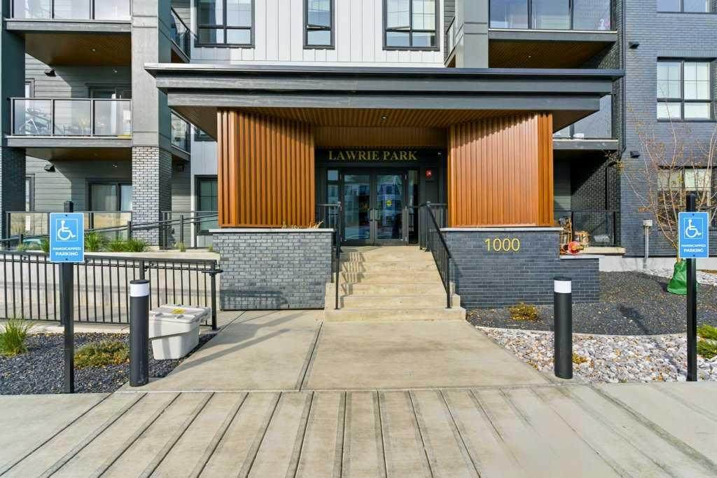 100 Banister Drive - Photo 1