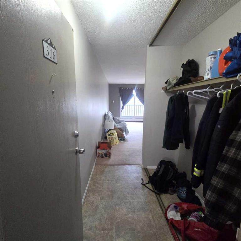 https://bt-photos.global.ssl.fastly.net/calgary/orig_boomver_1_A2269620-2.jpg