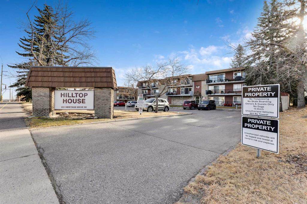 231 Heritage Drive - Photo 1