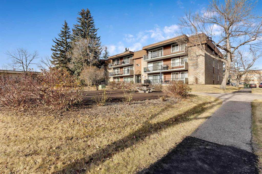 https://bt-photos.global.ssl.fastly.net/calgary/orig_boomver_1_A2270204-2.jpg