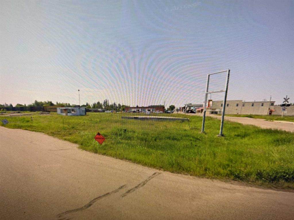 4919 52 Avenue - Photo 1