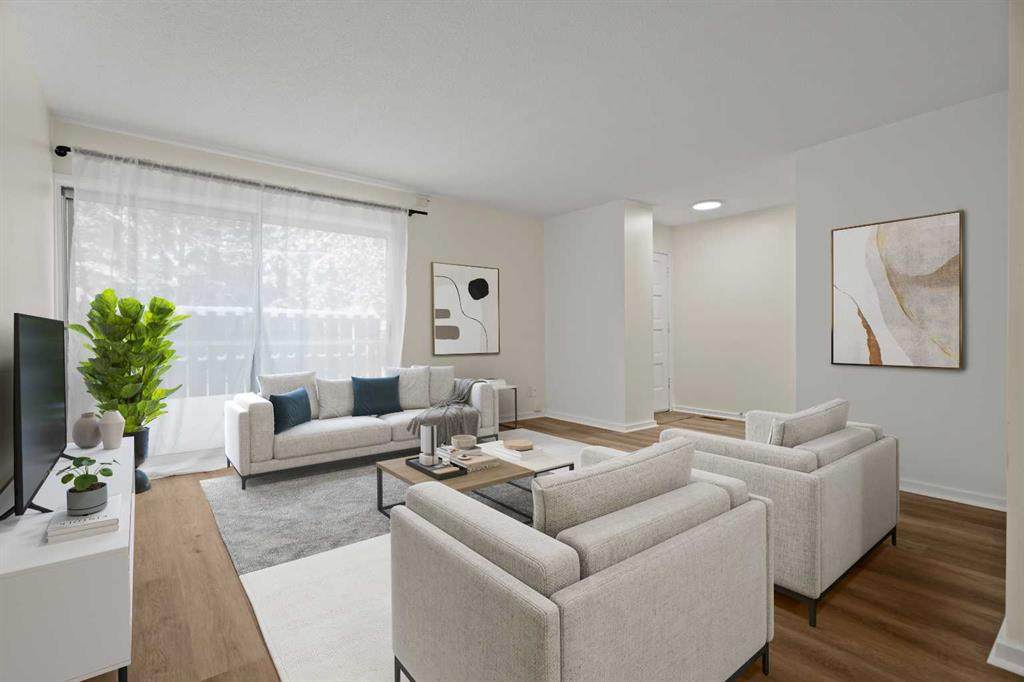 210 86 Avenue - Photo 1