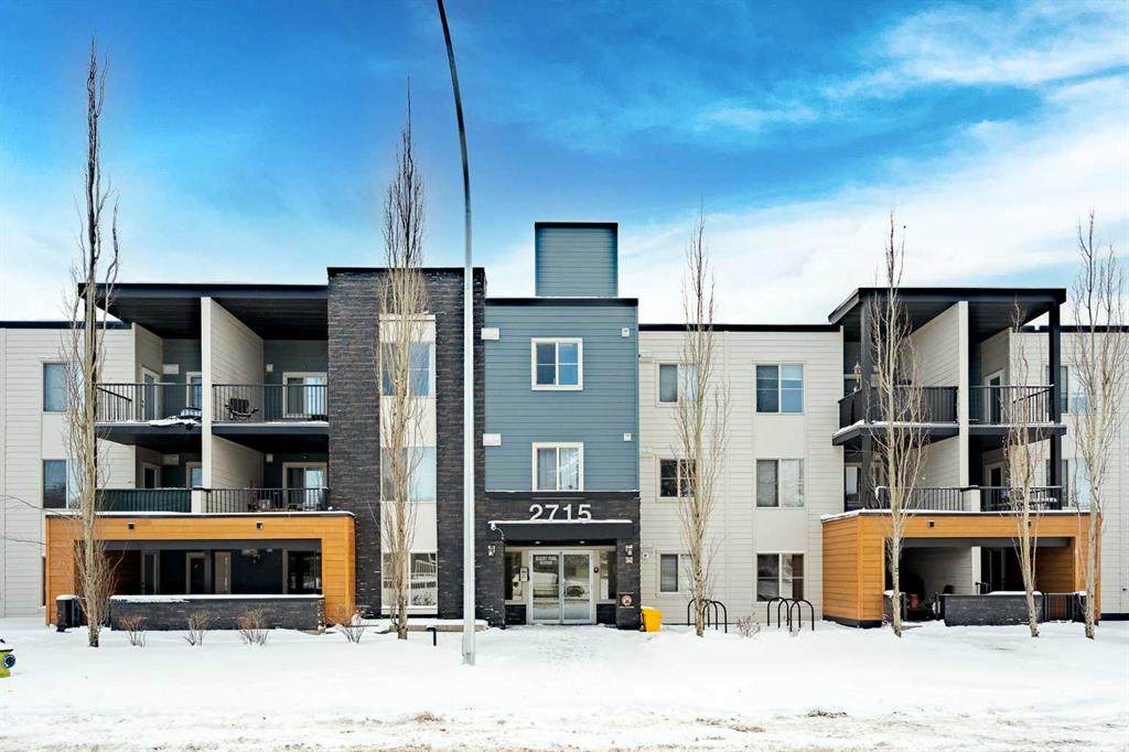 2715 12 Avenue - Photo 1