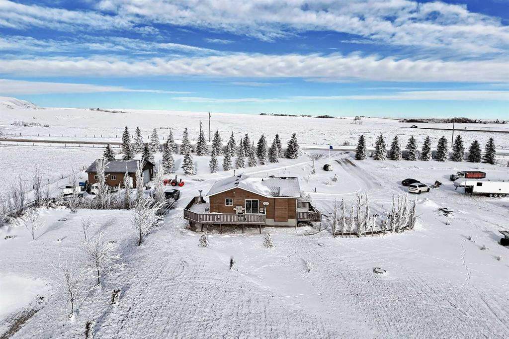 230033 Township Road 224 - Photo 1