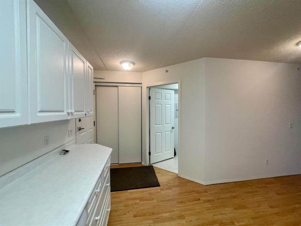 https://bt-photos.global.ssl.fastly.net/calgary/orig_boomver_1_A2275795-2.jpg