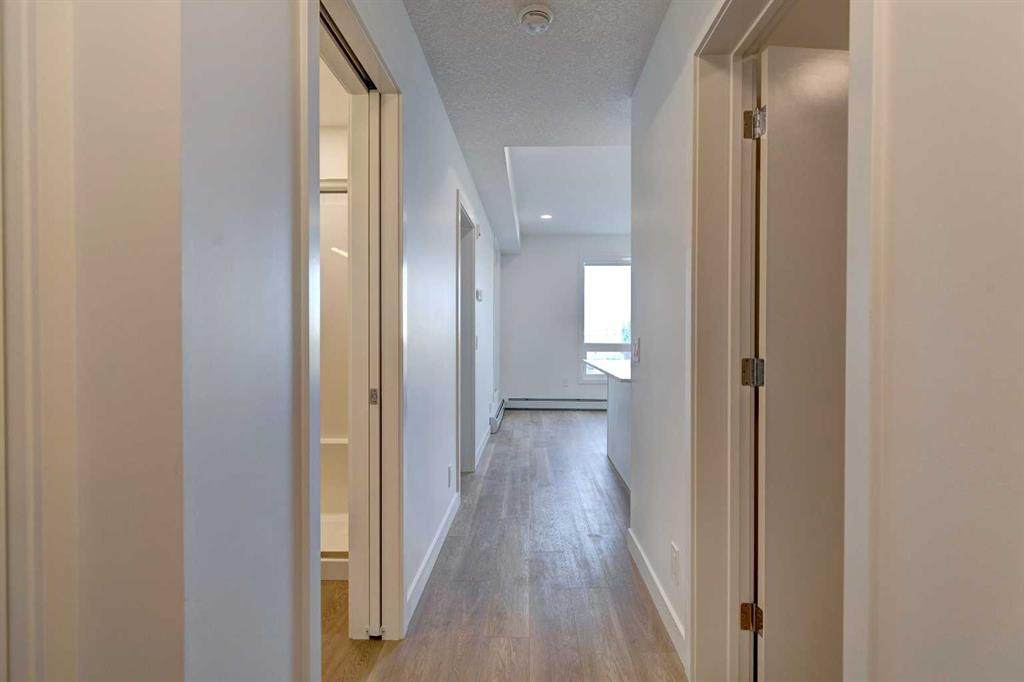 https://bt-photos.global.ssl.fastly.net/calgary/orig_boomver_1_A2276897-2.jpg