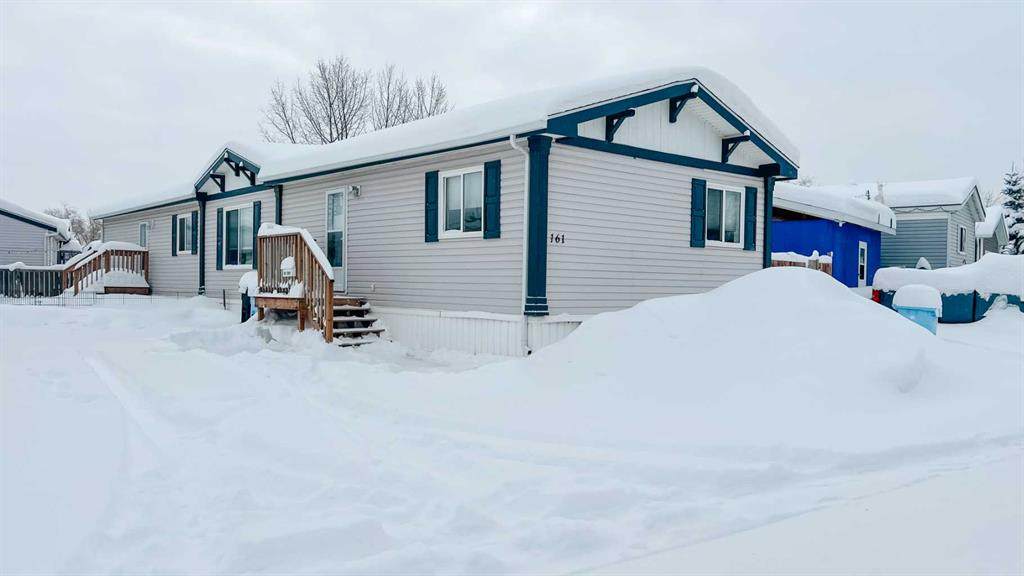 161 Grey Crescent - Photo 1