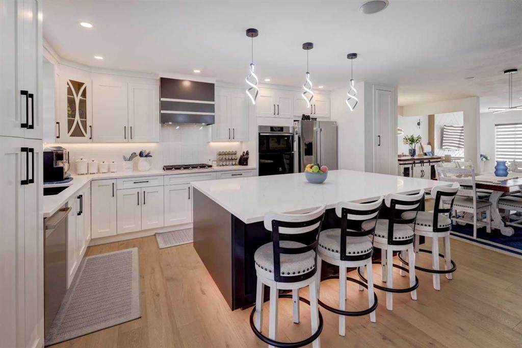 4620 30 Avenue - Photo 1