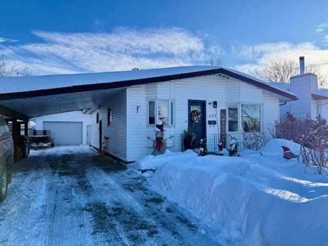 11717 95 Street - Photo 1