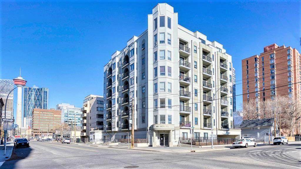 108 15 Avenue - Photo 1