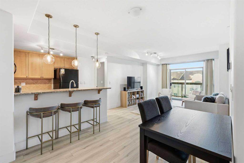 836 15 Avenue - Photo 1