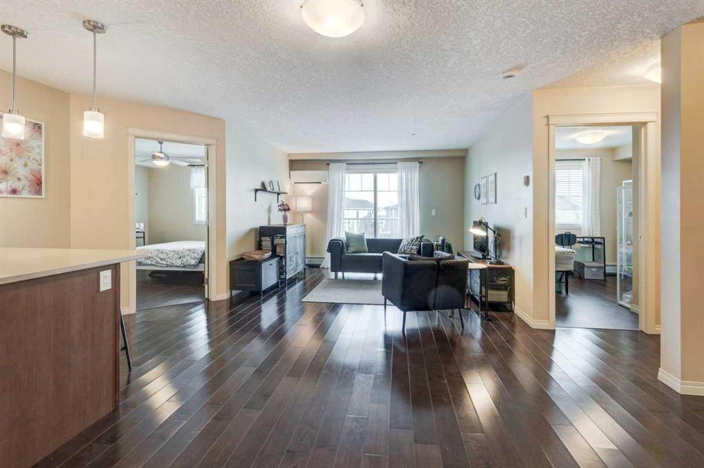 https://bt-photos.global.ssl.fastly.net/calgary/orig_boomver_1_A2278452-2.jpg