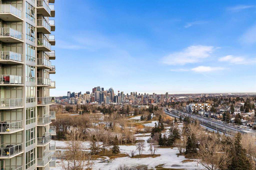 77 Spruce Place - Photo 1