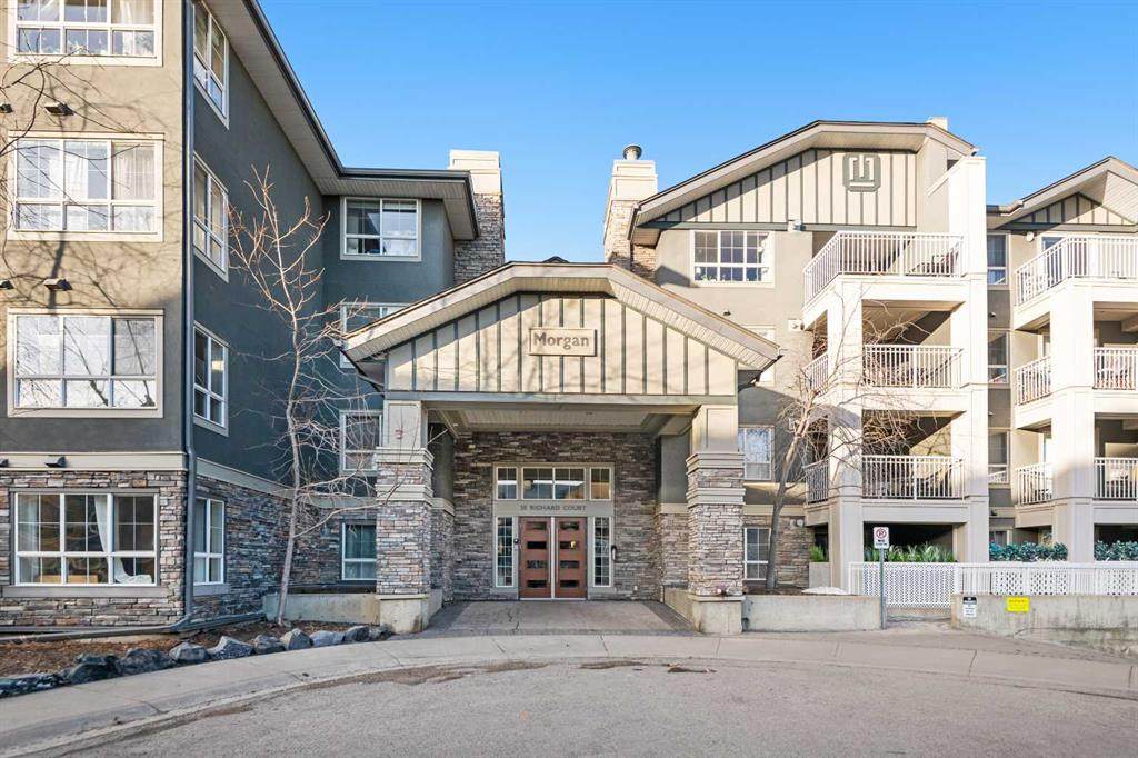 35 Richard Court - Photo 1