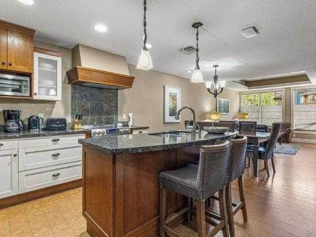 https://bt-photos.global.ssl.fastly.net/calgary/orig_boomver_1_A2279074-2.jpg