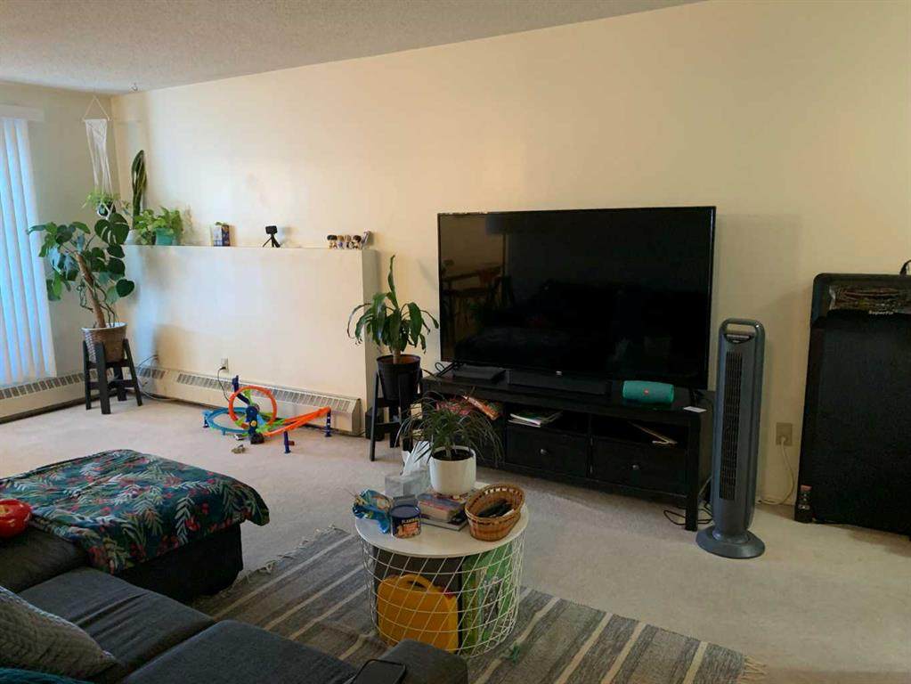 https://bt-photos.global.ssl.fastly.net/calgary/orig_boomver_1_A2279301-2.jpg